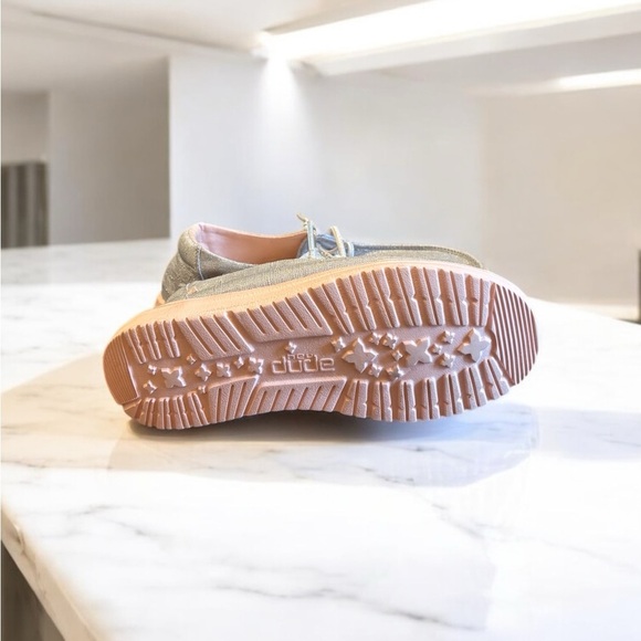 Hey Dude Wendy Gray Sparkle Loafers Slip-Ons with Canvas Comfort - Picture 7 of 8